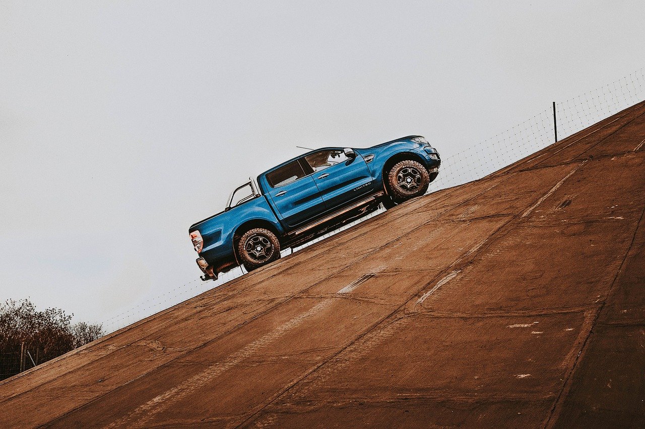 Buying a Car: Pro’s and Con’s of a Ute