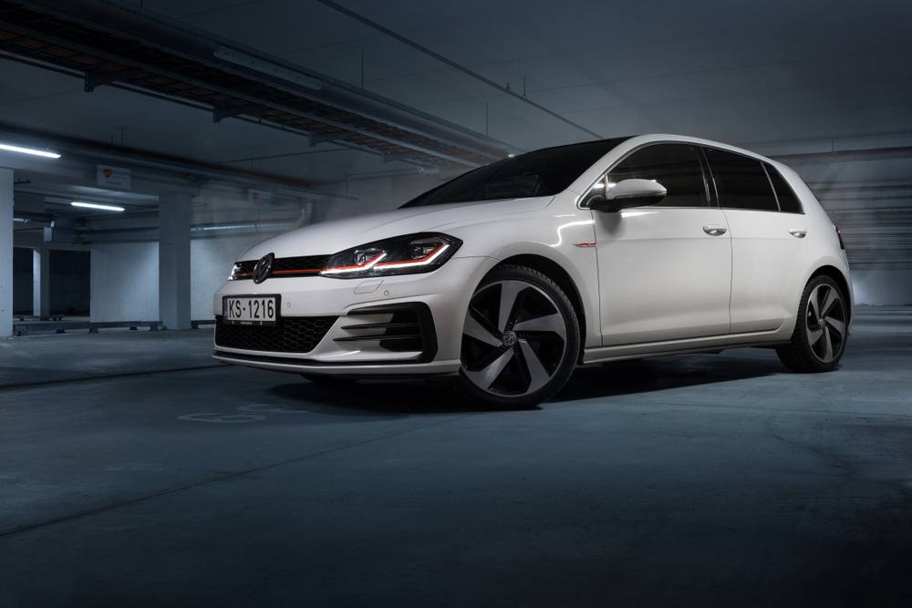 Buying a Car: Pro’s and Con’s of a Hatchback