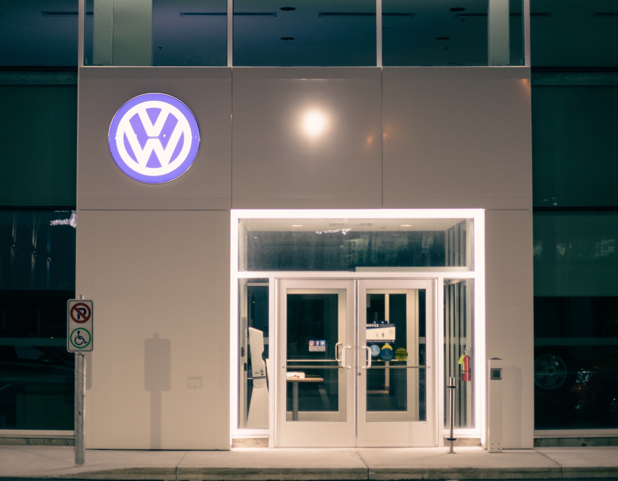 Selling a Car: Dealer vs Private Sale