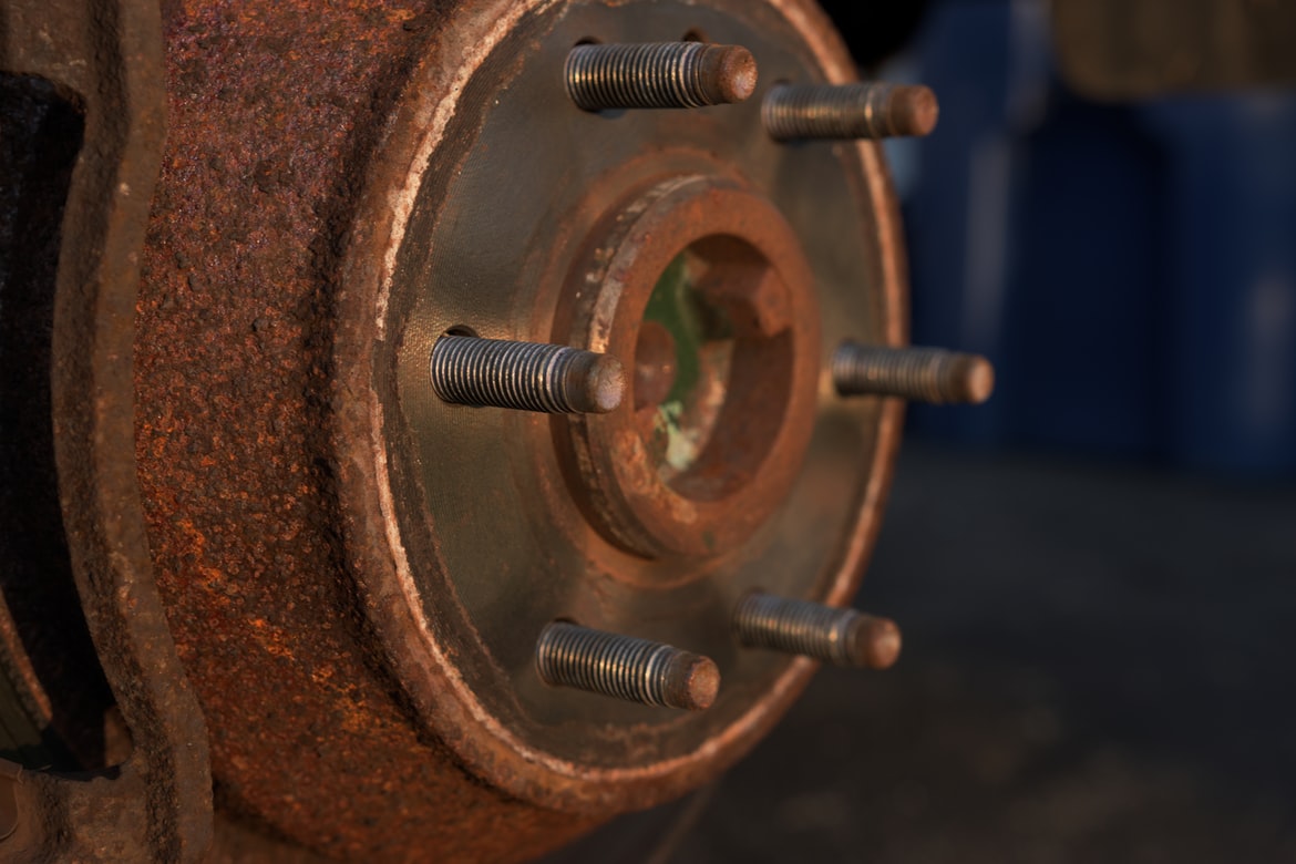 How do I know if my brakes need replacing?