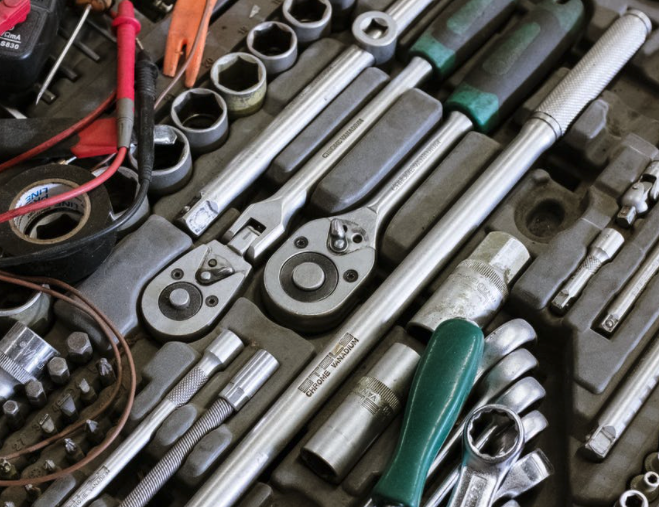 Expert’s guide to handy car tools and accessories