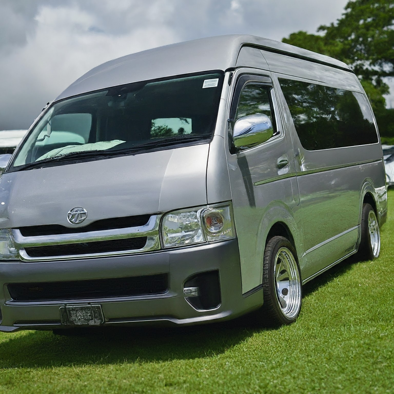 What to Look Out For When Buying a Second-Hand Toyota Hiace in New Zealand