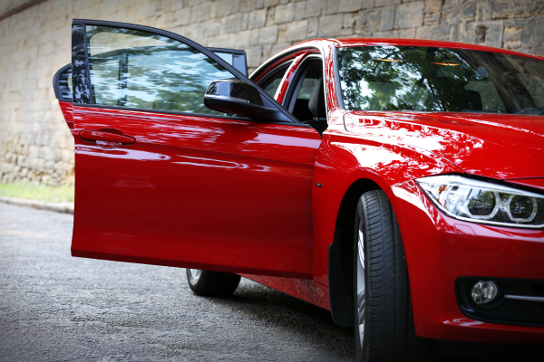What to do when your car door won’t shut