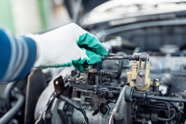 What are the signs of a failing throttle position sensor?